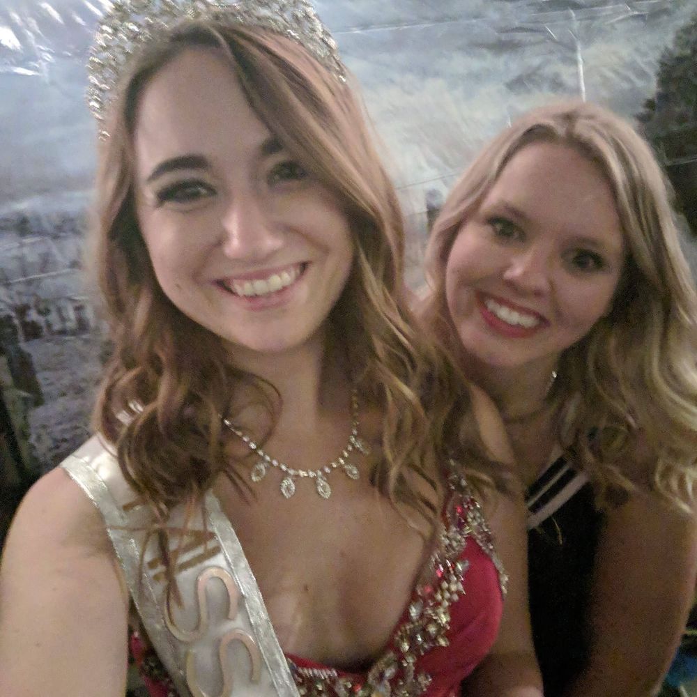 Meet your Posher, Leah